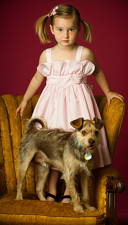 Nora Lee & Hogarth